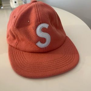 Supreme Hat